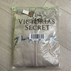 Pink fleece zip up hoodie